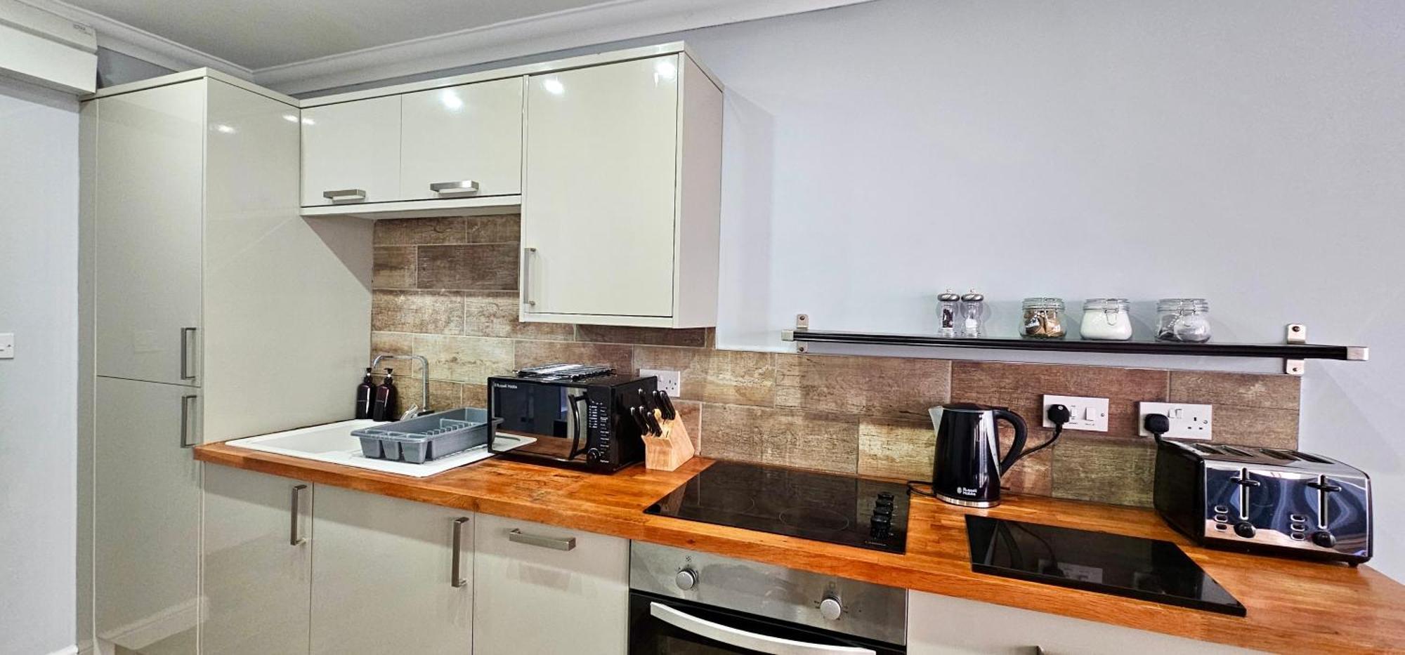 קארדיף Victoria House By Switchback Stays מראה חיצוני תמונה