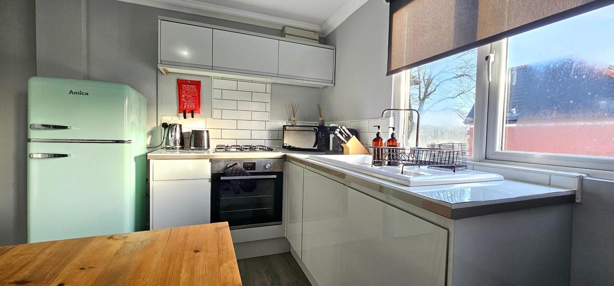 קארדיף Victoria House By Switchback Stays מראה חיצוני תמונה